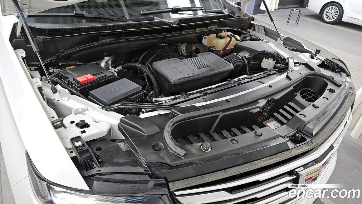Cadillac Escalade 2023 из KR, фото 10
