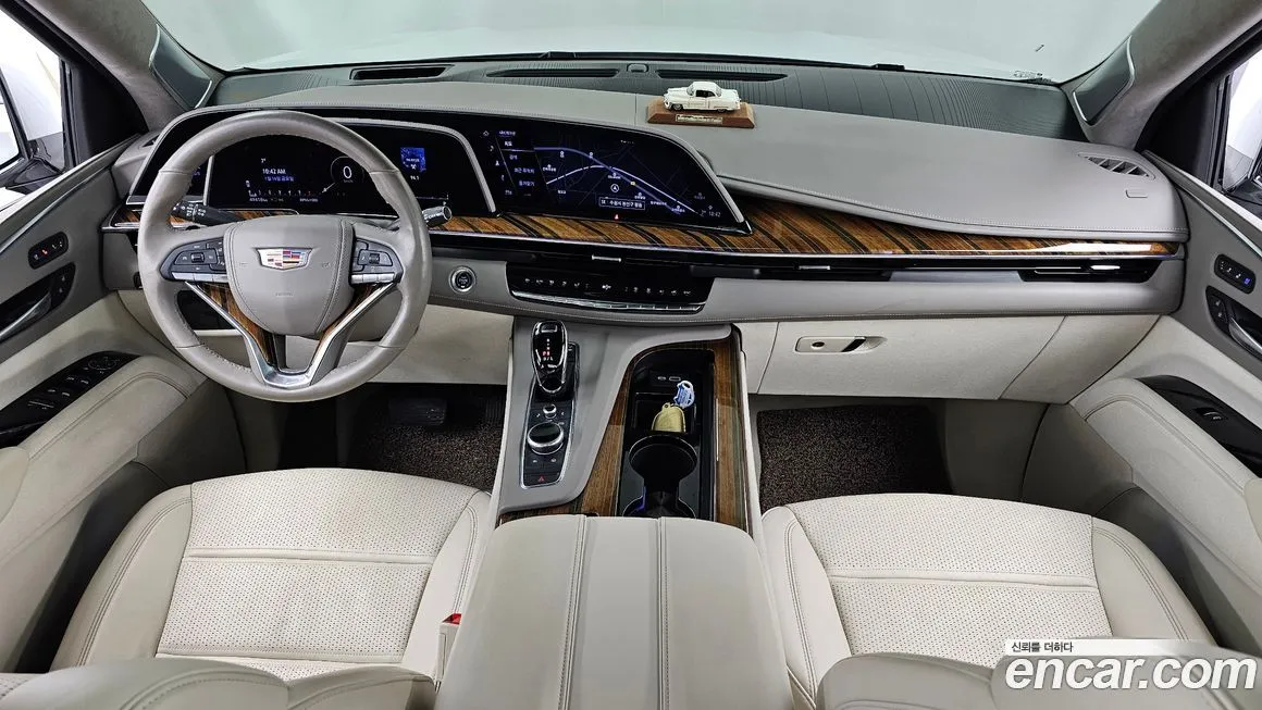Cadillac Escalade 2023 из KR, фото 9