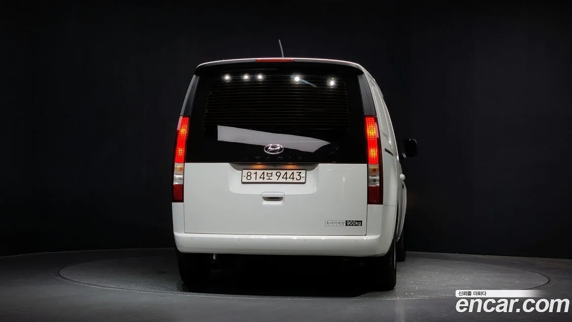 Hyundai Staria — фото 3