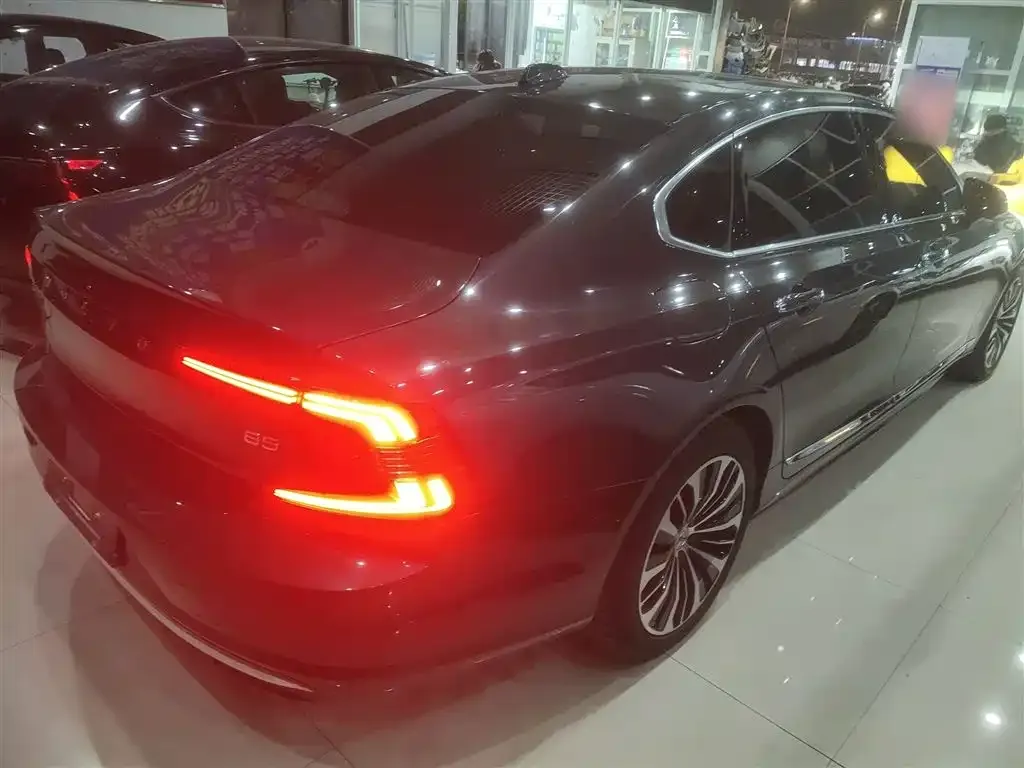 Volvo S90 2022 из CN, фото 3