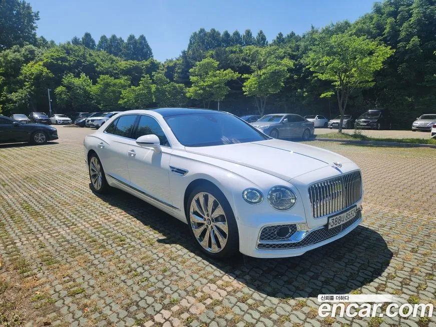 Bentley Flying Spur 2021 из KR, фото 3