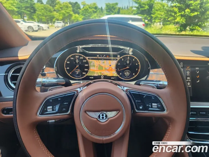Bentley Flying Spur 2021 из KR, фото 7