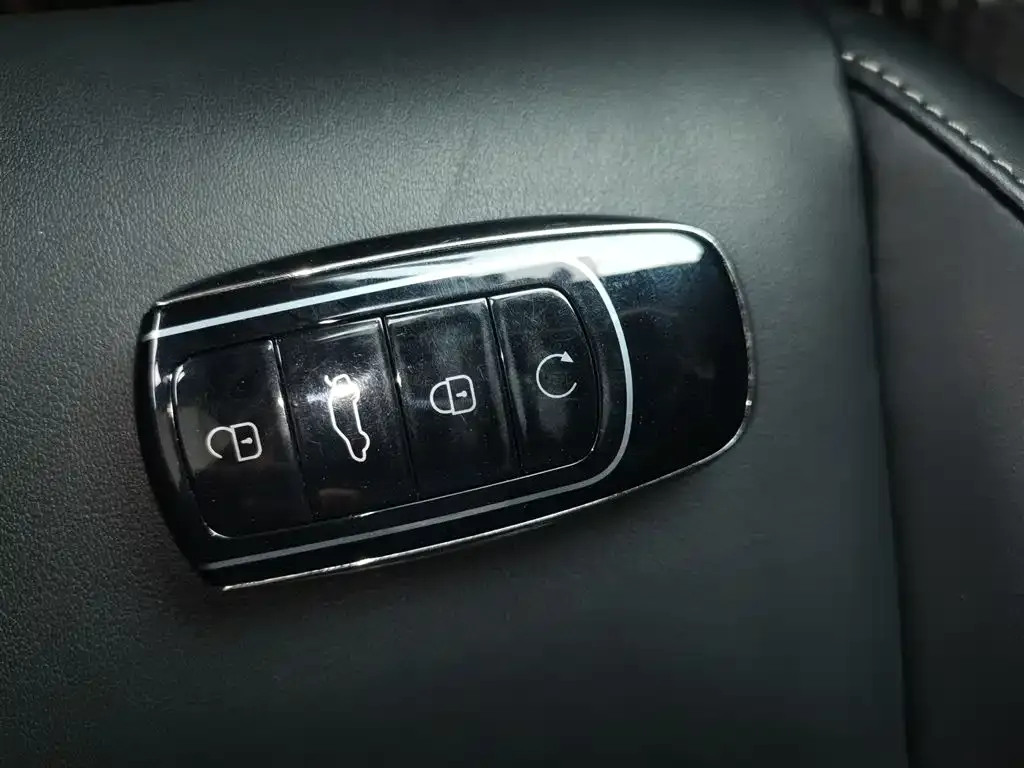 Chery Tiggo 8 PLUS — фото 9