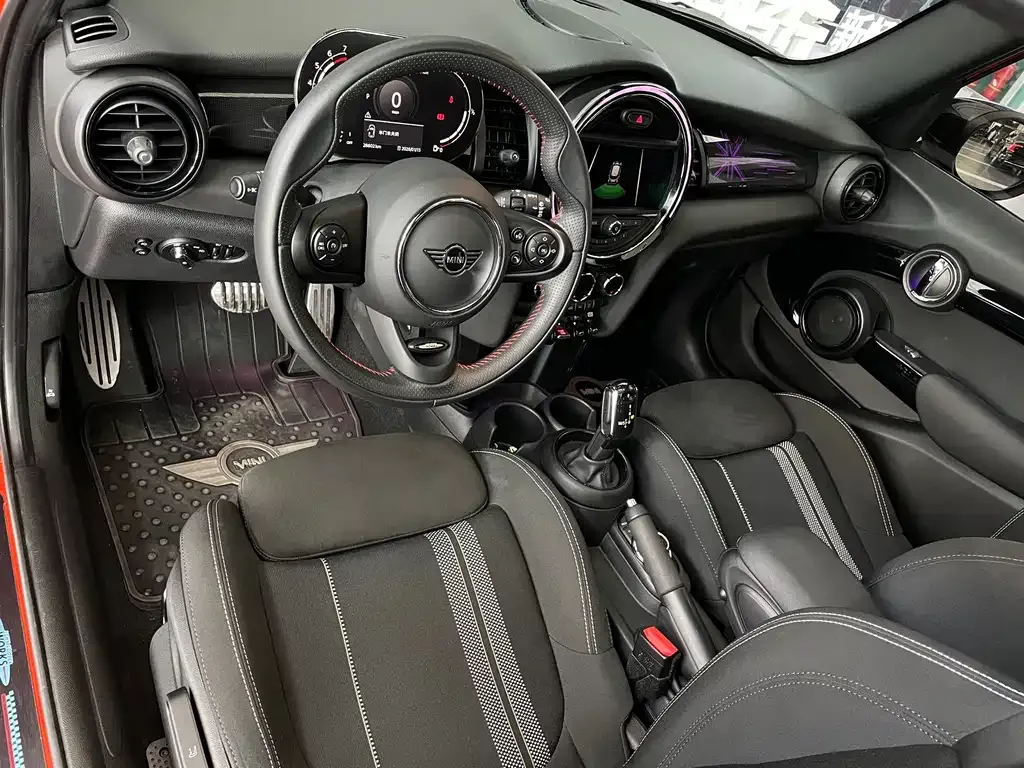 MINI Cooper (3-door) 2021 из CN, фото 9
