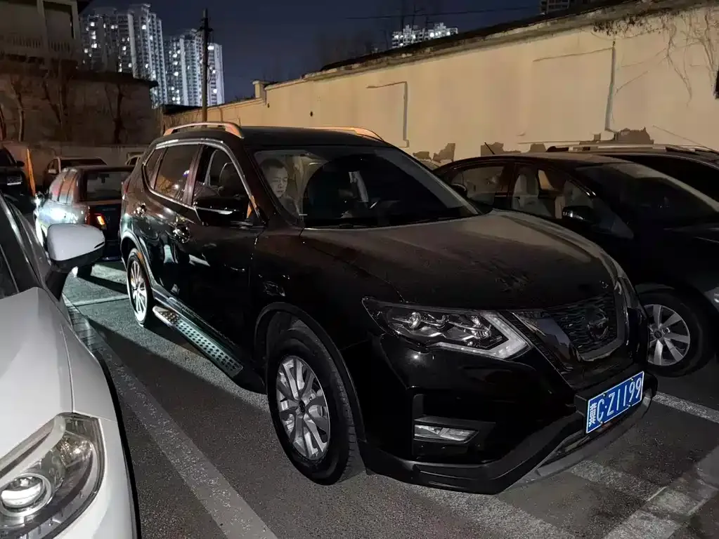 Nissan X-Trail 2023 из CN, фото 8