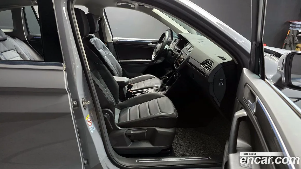 Volkswagen Tiguan 2022 из KR, фото 10