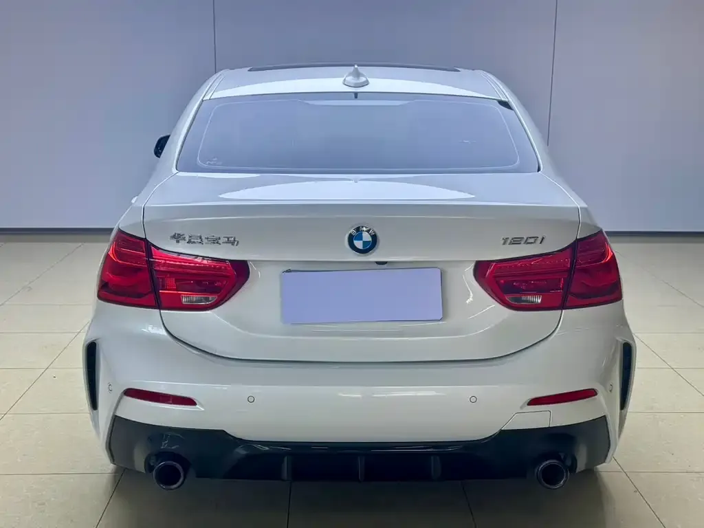 BMW 1 Series 2022 из CN, фото 5