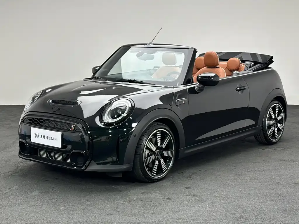 MINI Cooper (3-door) 2023 из CN, фото 1