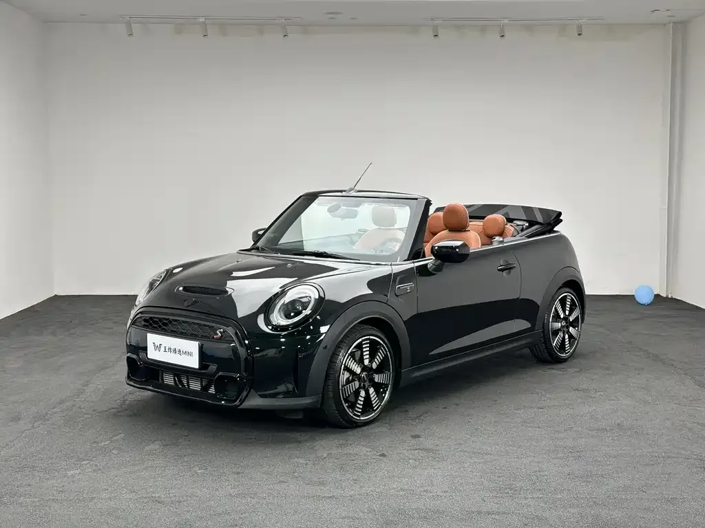 MINI Cooper (3-door) 2023 из CN, фото 3