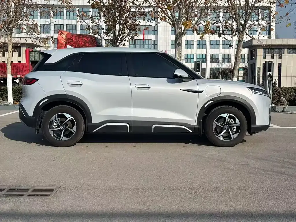 BYD Yuan UP 2024 из CN, фото 6