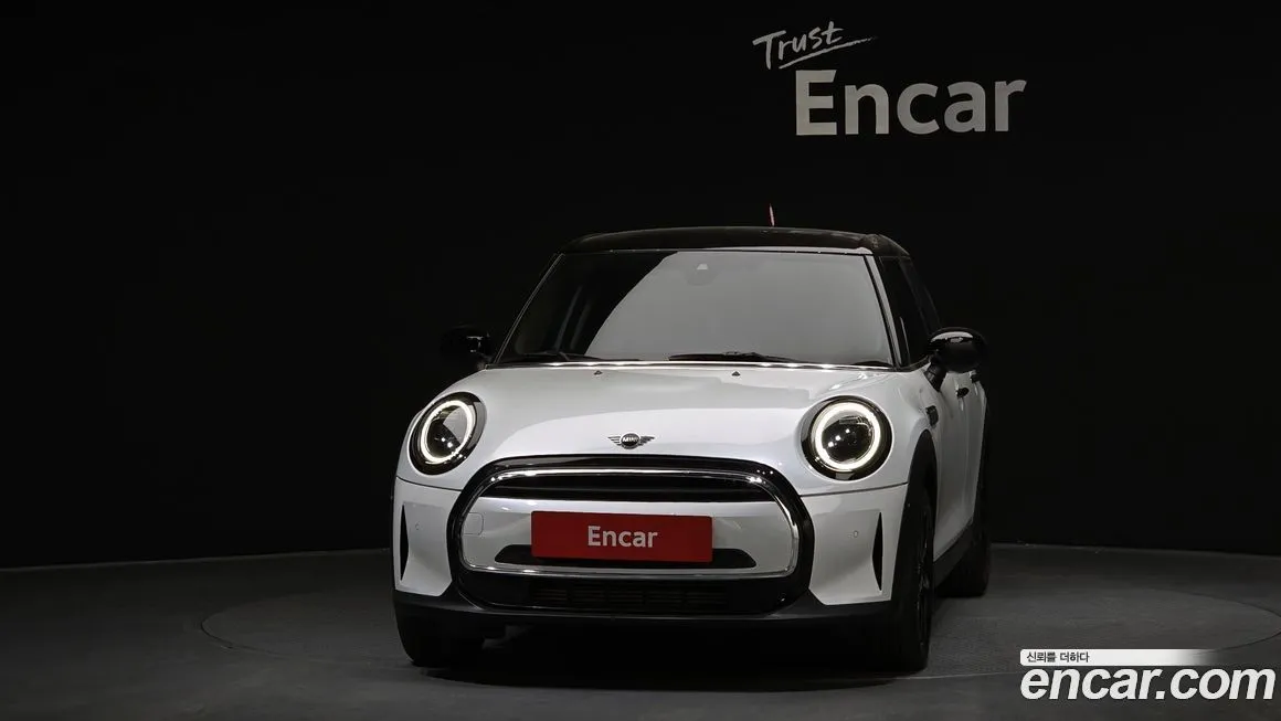 Mini Cooper 2024 из KR, фото 2