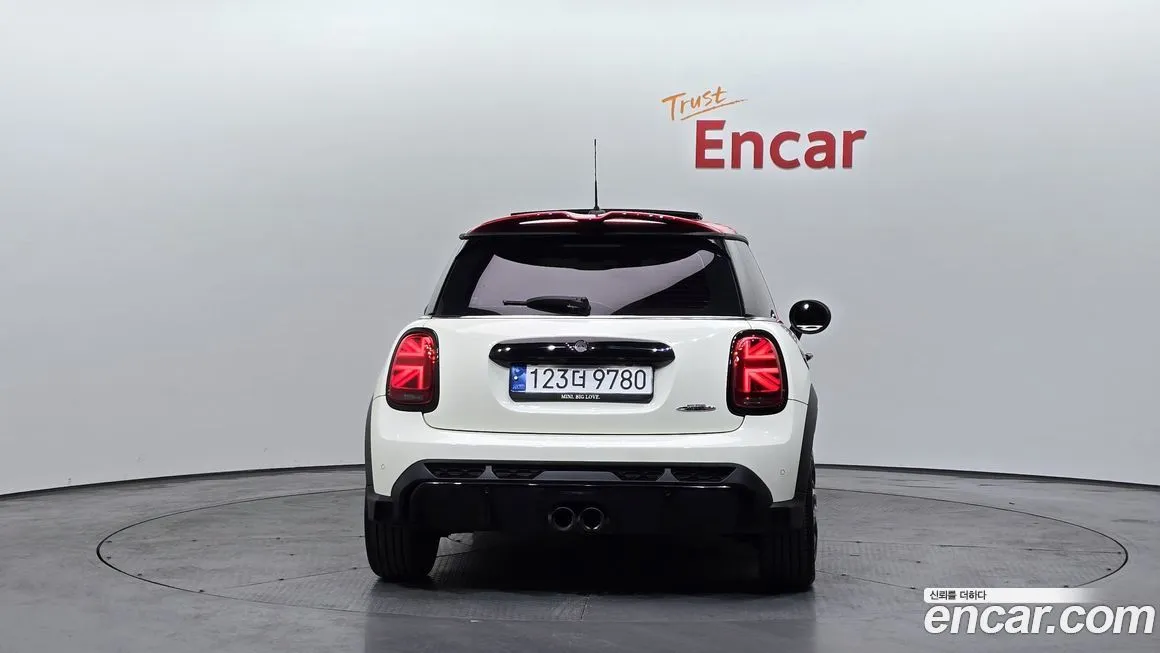 Mini Cooper 2022 из KR, фото 2