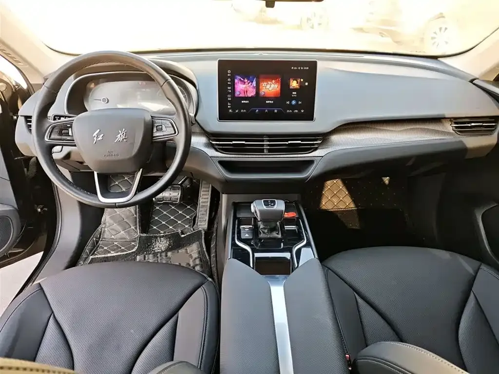Hongqi E-QM5 2024 из CN, фото 10