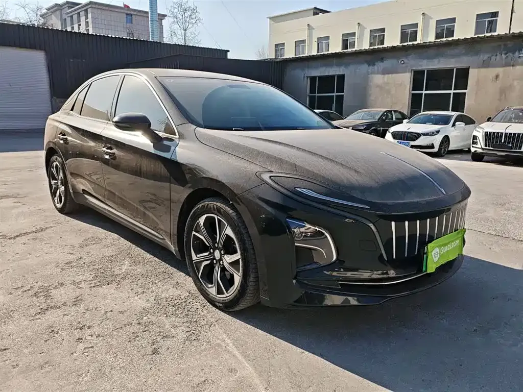 Hongqi E-QM5 2024 из CN, фото 4