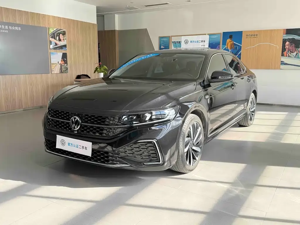 Volkswagen Passat 2022 из CN, фото 1