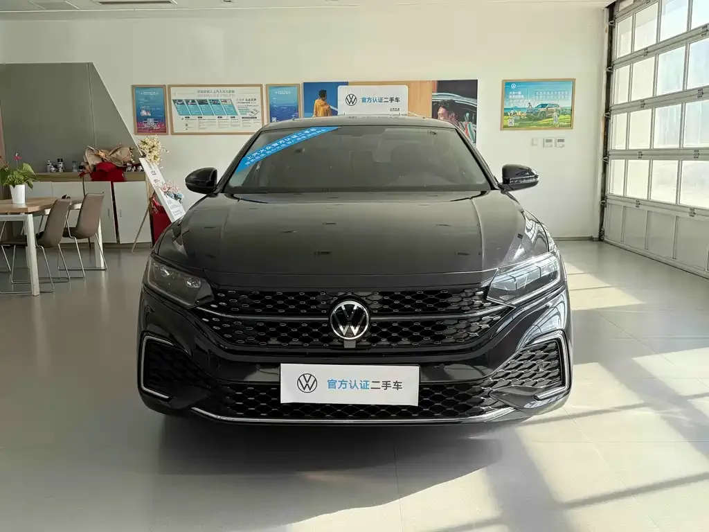 Volkswagen Passat 2022 из CN, фото 2