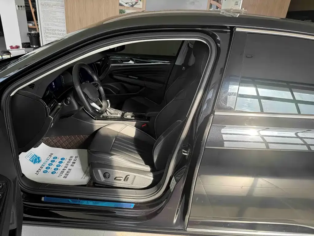 Volkswagen Passat 2022 из CN, фото 6