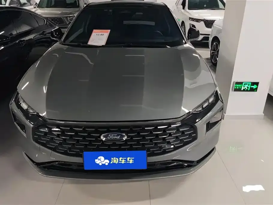 Ford Mondeo 2023 из CN, фото 2