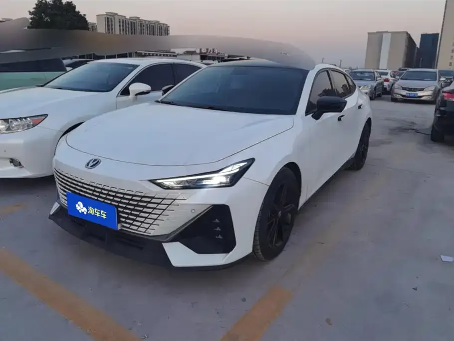 Changan UNI-V 2022 из CN, фото 1