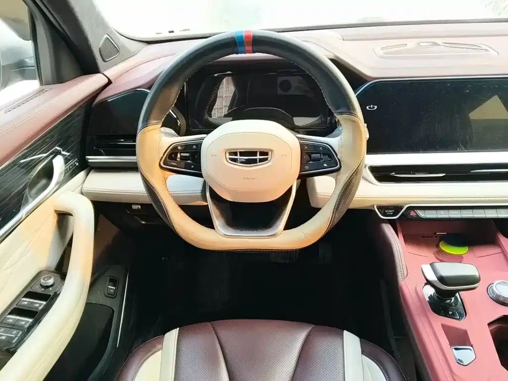 Geely Xingyue L 2023 из CN, фото 3