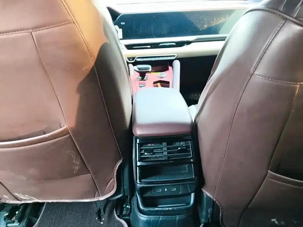 Geely Xingyue L 2023 из CN, фото 6