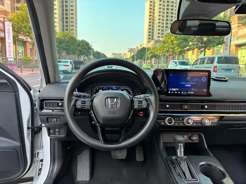 Honda Civic — фото 8