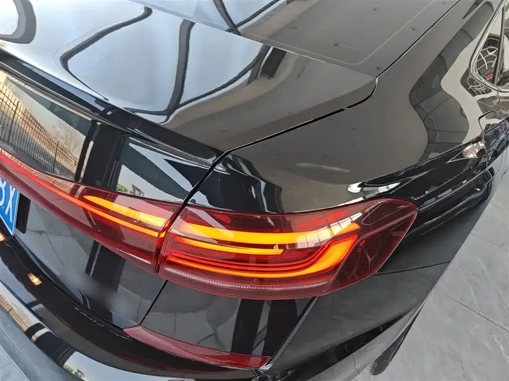 Volkswagen Passat — фото 9
