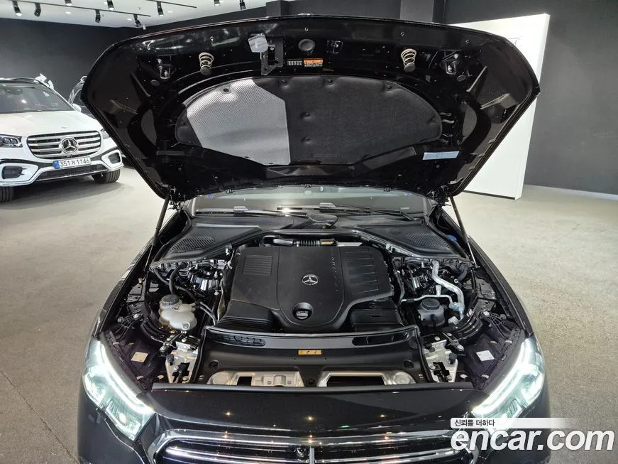 Mercedes-Benz E-Class 2025 из KR, фото 8