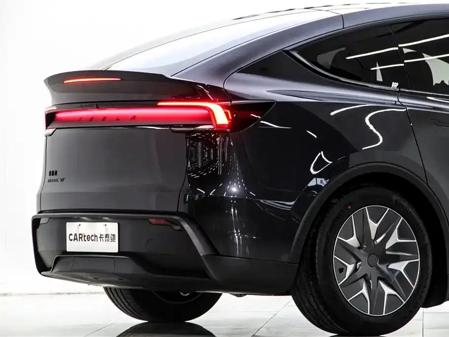 Tesla Model Y L 2025 из CN, фото 10