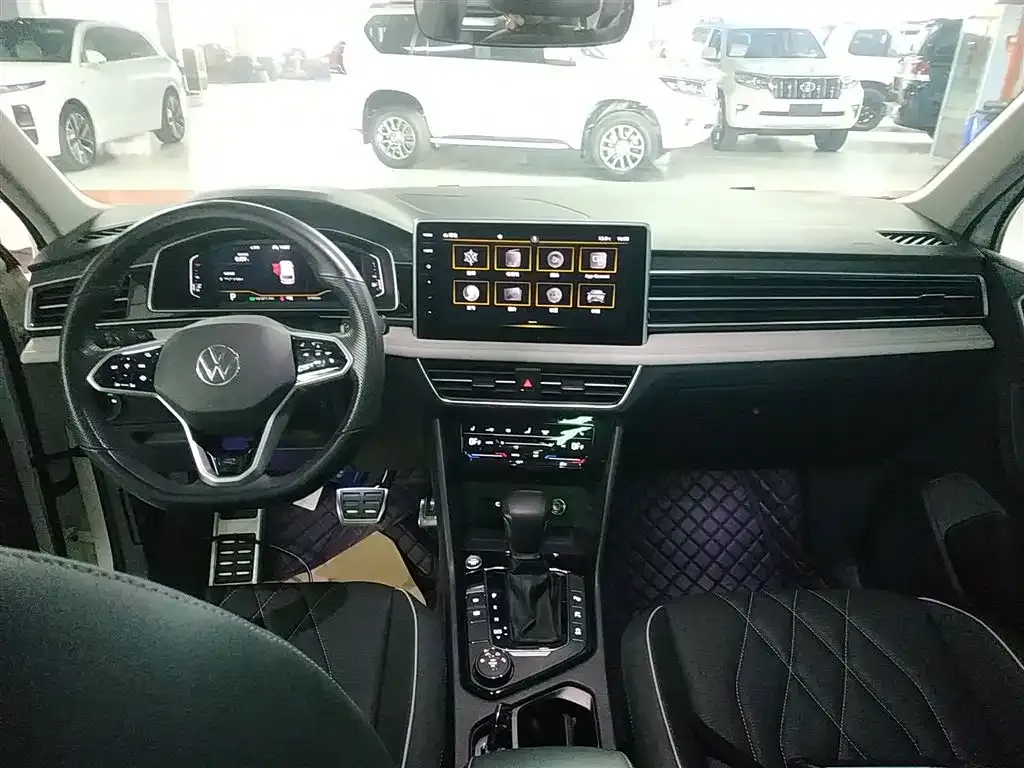 Volkswagen Tiguan L 2022 из CN, фото 5