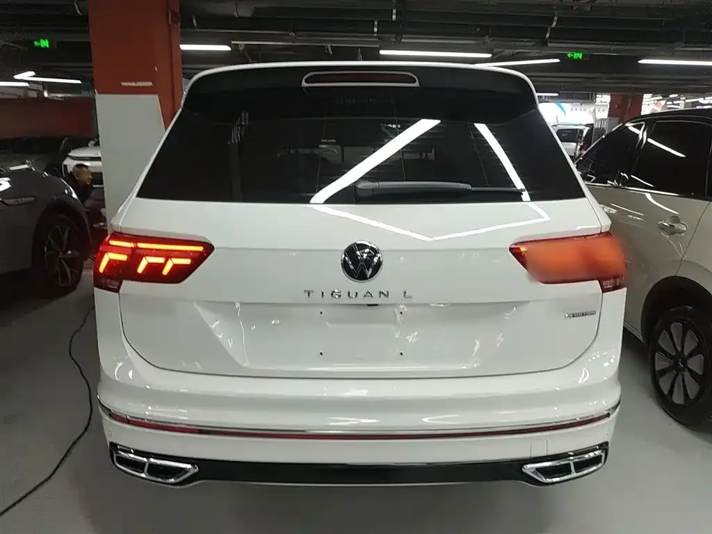 Volkswagen Tiguan L 2022 из CN, фото 3
