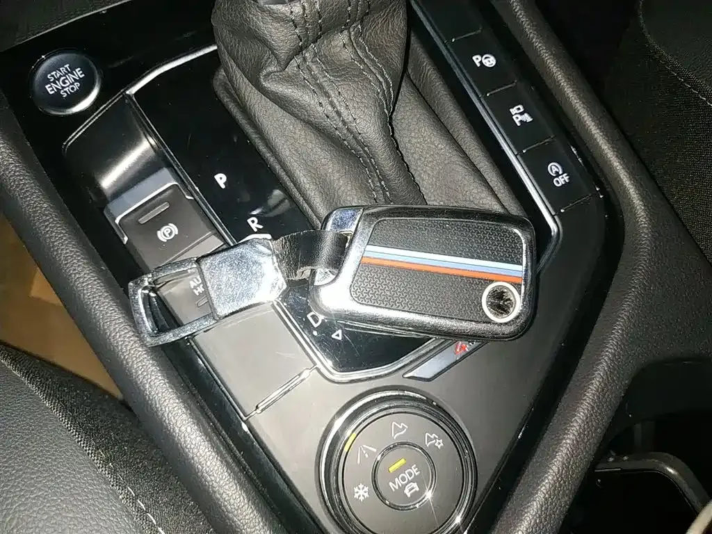 Volkswagen Tiguan L 2022 из CN, фото 10