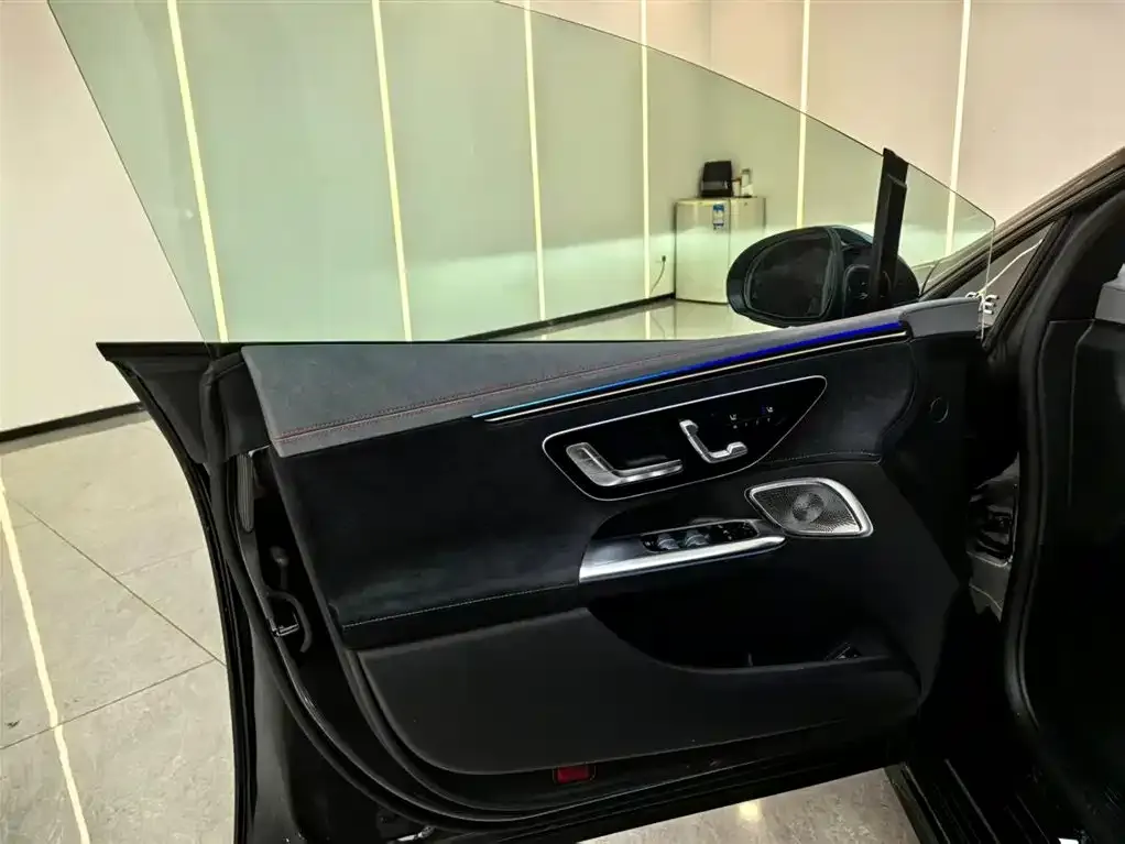 Mercedes-Benz EQE AMG 2024 из CN, фото 10