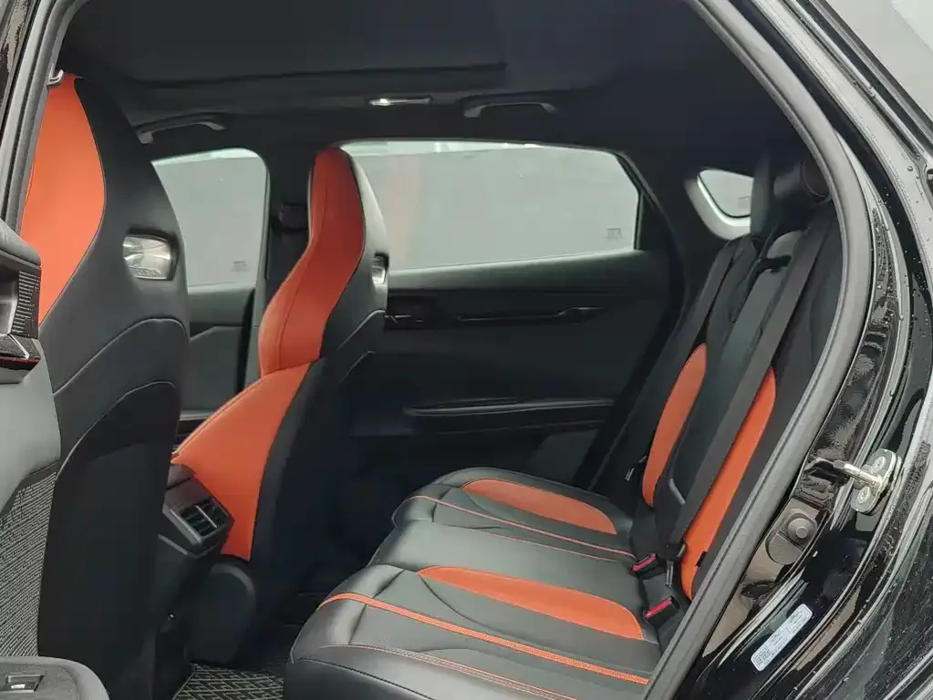 Changan UNI-V 2024 из CN, фото 8