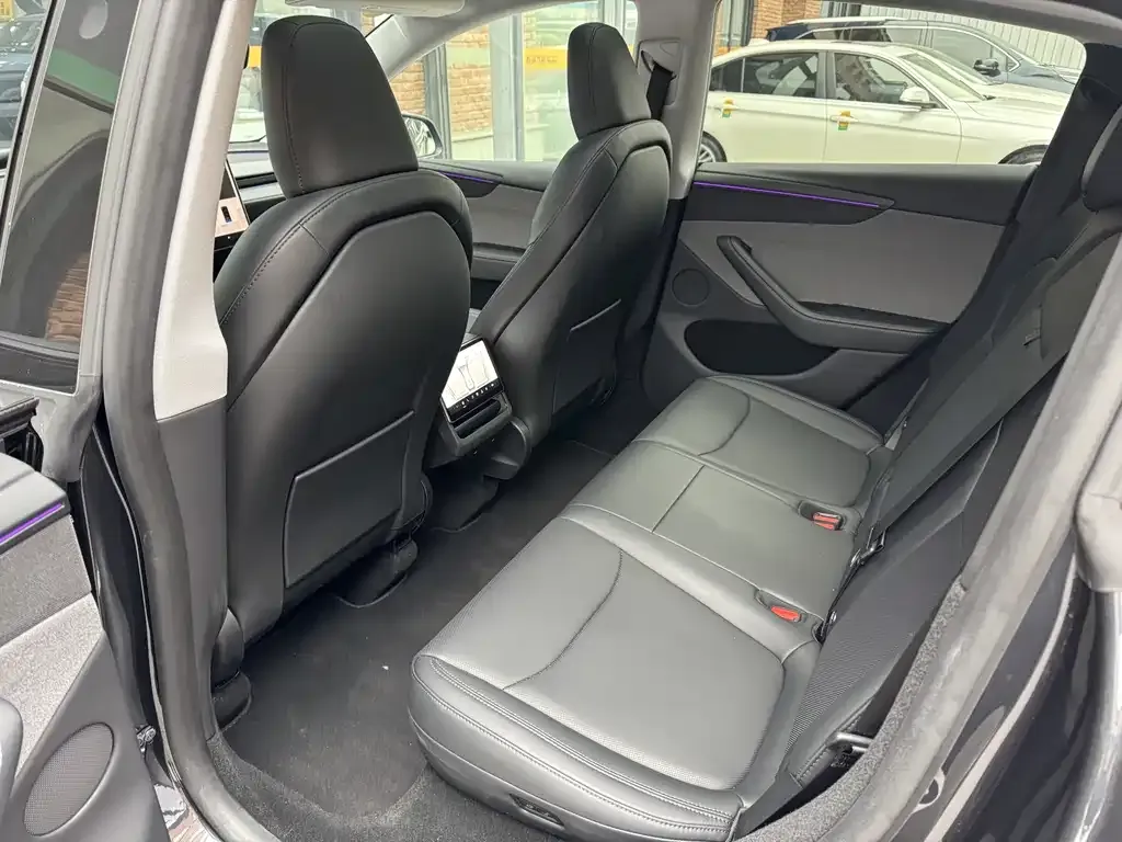 Tesla Model Y 2025 из CN, фото 7