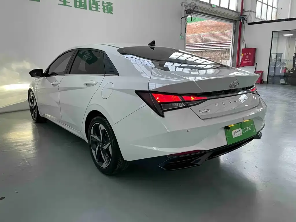 Hyundai Elantra 2022 из CN, фото 6
