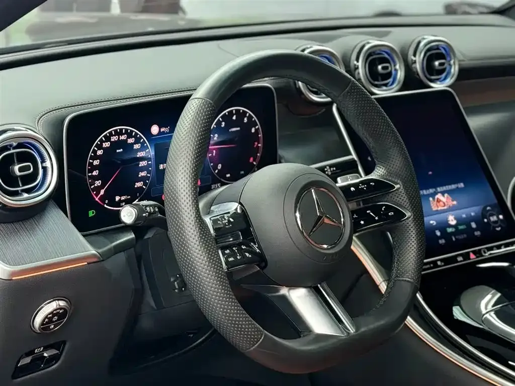Mercedes-Benz GLC 2024 из CN, фото 8