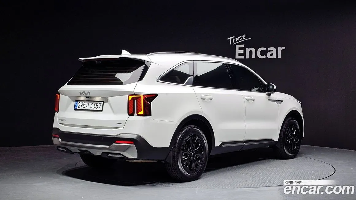 Kia Sorento — фото 3