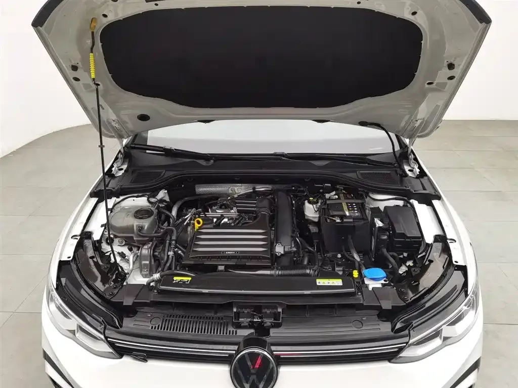 Volkswagen Golf 2021 из CN, фото 7