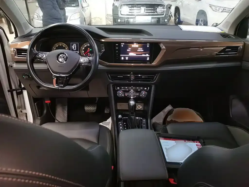 Volkswagen Tharu 2021 из CN, фото 10