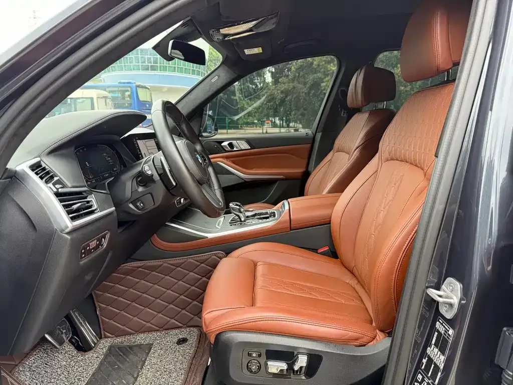 BMW X7 2022 из CN, фото 6