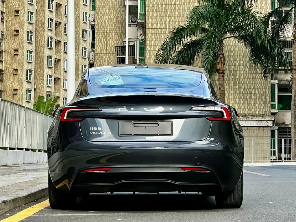 Tesla Model 3 2024 из CN, фото 8
