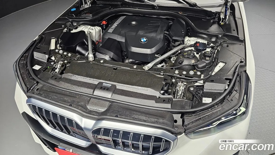 BMW 5-Series 2024 из KR, фото 8