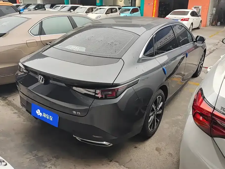 Changan Eado 2024 из CN, фото 3