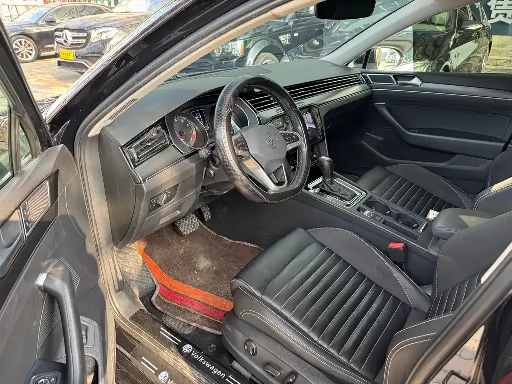 Volkswagen Magotan 2023 из CN, фото 6