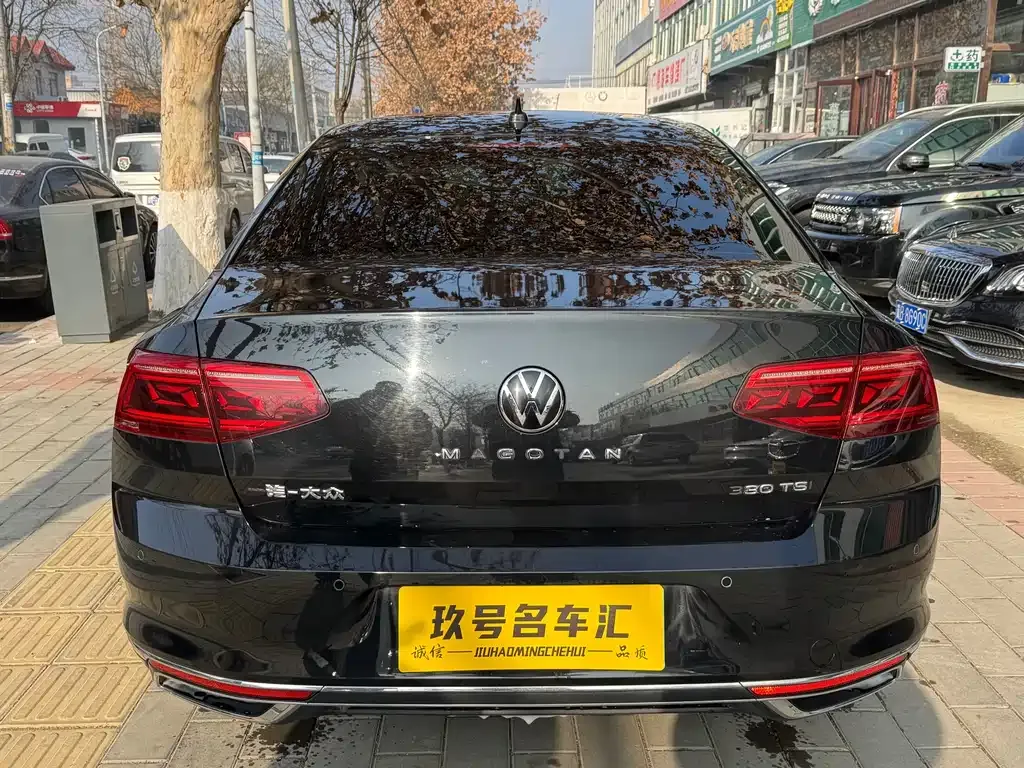 Volkswagen Magotan 2023 из CN, фото 4