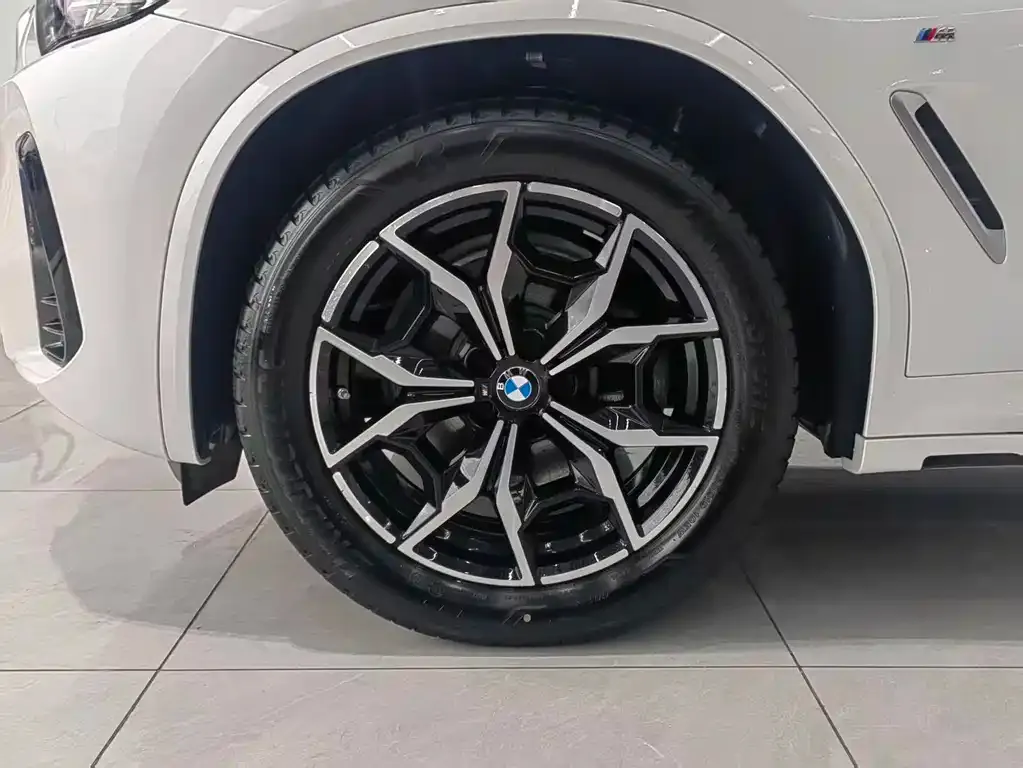BMW X3 2024 из CN, фото 8