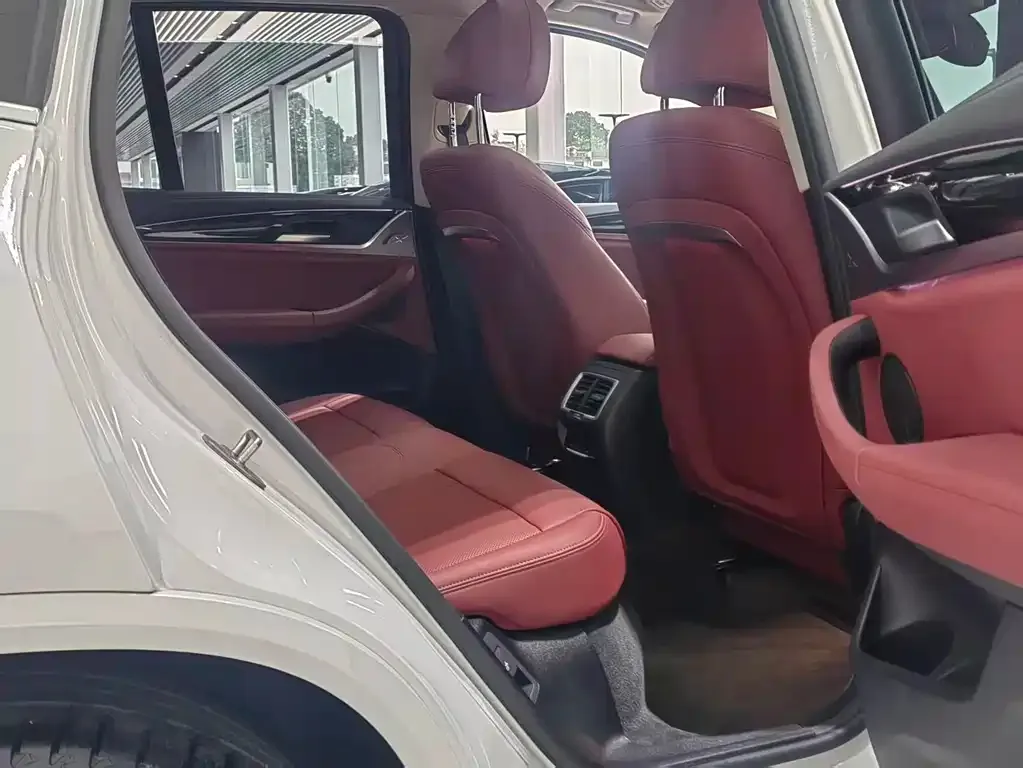 BMW X3 2024 из CN, фото 5
