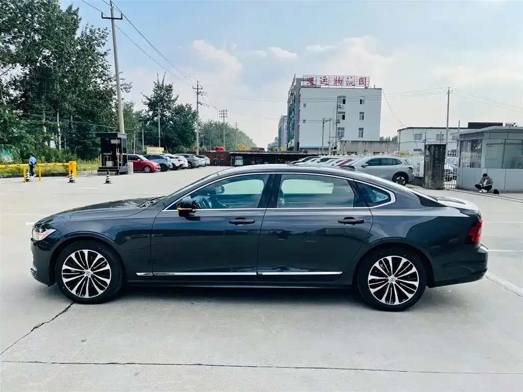 Volvo S90 — фото 8