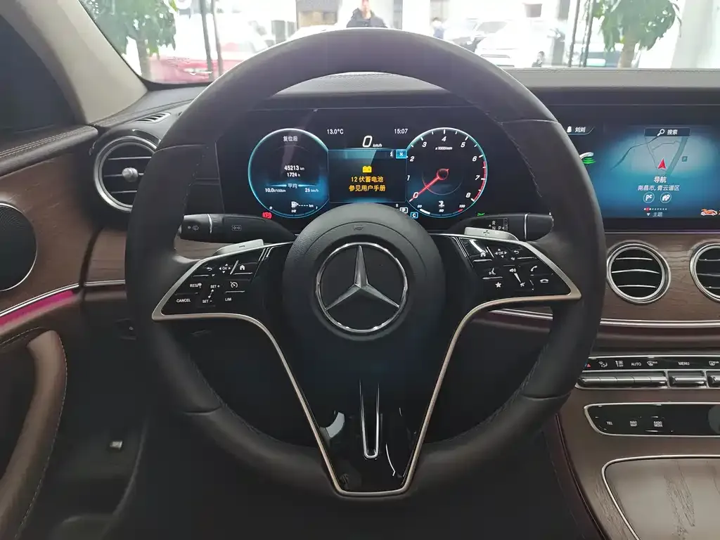 Mercedes-Benz E-Class 2023 из CN, фото 6